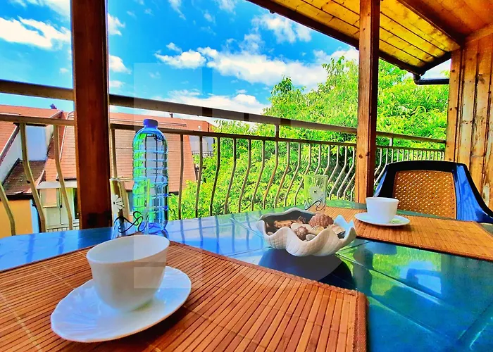 The Highground Hideout Apartment